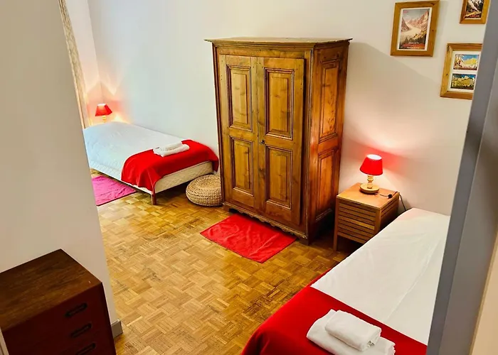 Magnificent Duplex In A Former Palace 公寓 霞慕尼